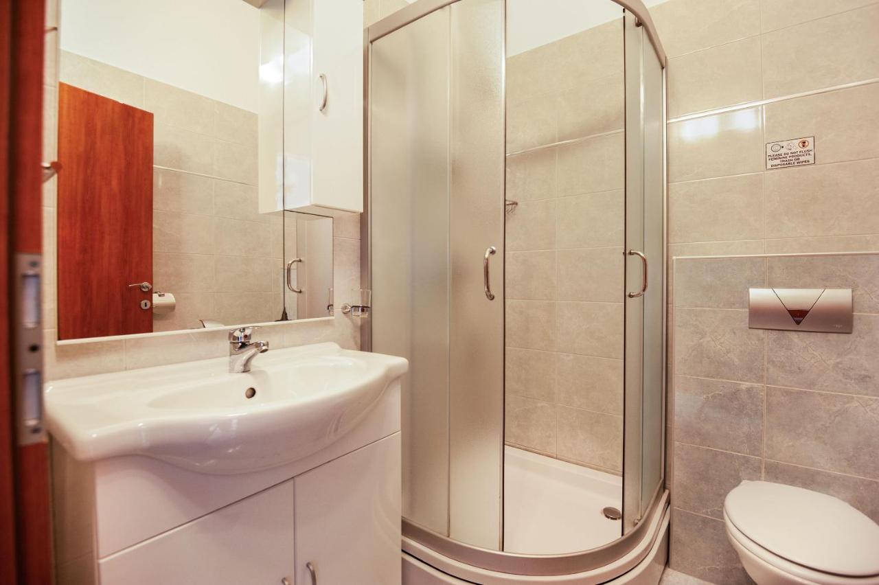 Apartments Lumaduma Трогир Экстерьер фото